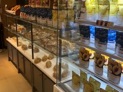 面包甜点陈列柜-BreadTalk面包新语·烘焙蛋糕(东方雅苑店)