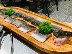 滋补炭烤鳗鱼-本炙炭烤·蒲烧活鳗料理店(金沙洲店)