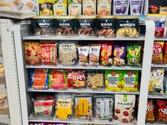 -全家便利店(宜山路站店)