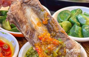 Beef Short Ribs with Bone