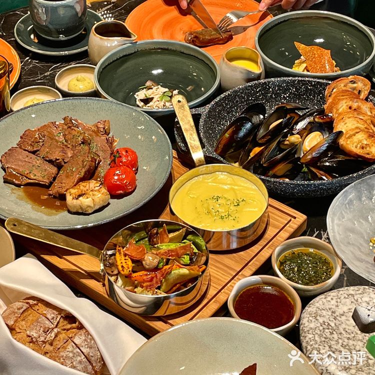 成都探店,氛围超好的美式复古餐厅!