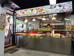 -明姨仔潮汕美食·碳炉猪脚·汕尾牛腩饭·起片鸡煲(起义路店)