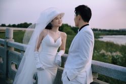 -Mu慕婚纱摄影·超级工作室