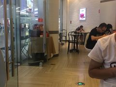 大堂-满记甜品(荟聚购物中心店)