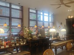 -银米·云南传统过桥米线(双廊黑金冠店)