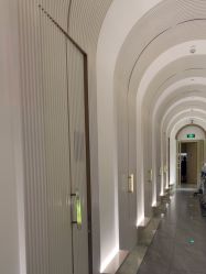 -AURAS璈然科技护肤中心