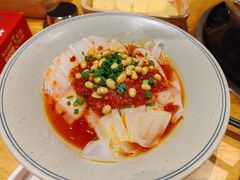 遵义拌米皮-老凯俚酸汤鱼(多彩城店)