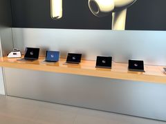 -Apple零售店(华贸购物中心店)