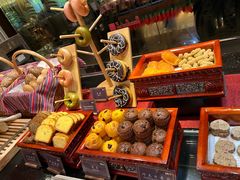 -上海西藏大厦万怡酒店Momo Cafe(徐汇店)