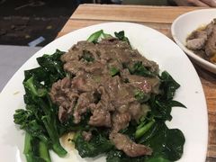 牛肉炒芥兰-潮汕大排档