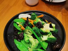 -hallch 好吃餐厅(全运村中央广场店)