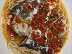 -深圳富苑皇冠假日套房酒店