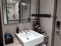 -如家商旅酒店(苏州绿宝广场何山路地铁站店)