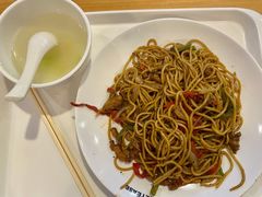 黑椒牛柳意面-网易食堂