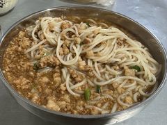 -正宗杨记普洱酸醋米线(总店)