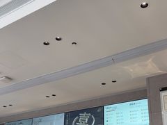 -喜茶(慈溪银泰城店)