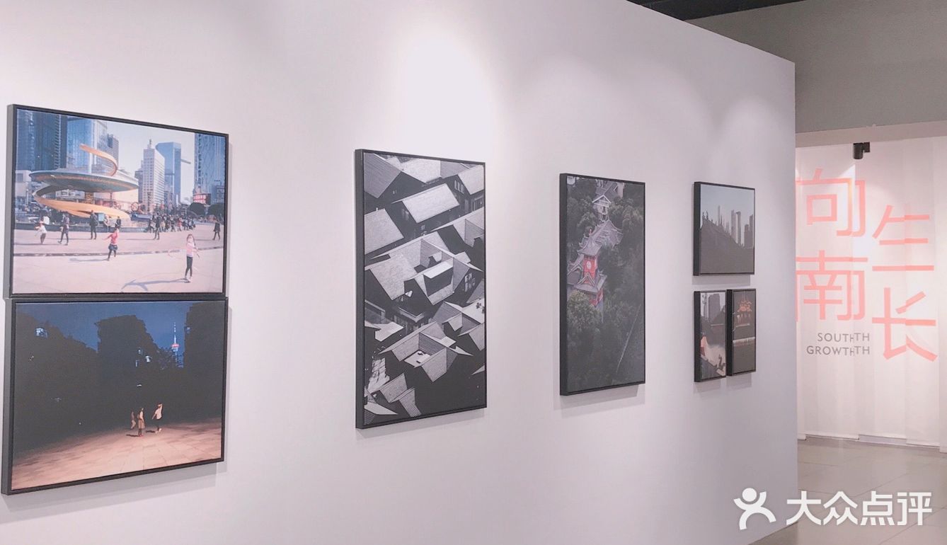 成都看展 | 向南生长✖️朱毁毁摄影展