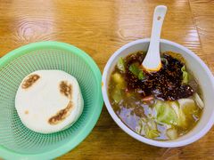 -邢老三肉丸糊辣汤(凤城六路店)