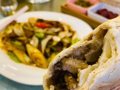 -巴扎美食·新疆菜·西域歌舞表演餐厅(新疆大厦店)
