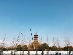 -龙华寺
