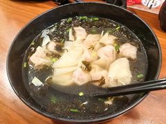 鲜肉小馄饨-舒蔡记生煎菜饭(云南中路店)
