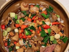 一顿乱炒-辣婆婆(航天桥店)