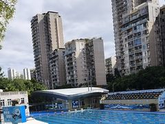 -朱毅育龙游泳俱乐部