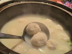 鱼尾鱼丸汤-魏铭鱼头捞饭(晋阳路店)