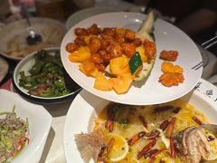 菠萝咕噜肉-胡桃里音乐酒馆(白云五号T5 MALL店)
