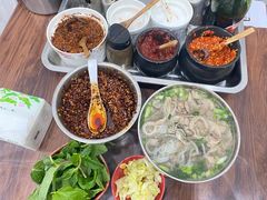 -攀枝花·任德琼·盐边羊肉米线