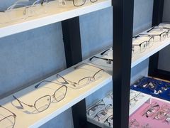 -瑞司视光眼镜·蔡司战略合作眼镜店(新街口店)