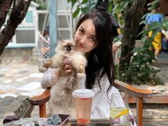 -喵屿·大理花园猫咖