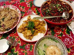 -闯关东东北农家菜(崂山石老人店)