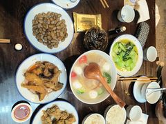 -咸亨酒店•非遗绍兴菜•中华老字号(堂吃餐厅)