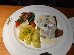 -LENBACH兰巴赫西餐啤酒坊(水璟唐店)