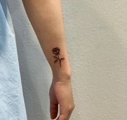 点击看大图 -龙之吻专业刺青·手工耳洞·纹身去色