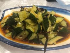 -霄汉牛三鲜湖北砂锅菜(万松园2店)