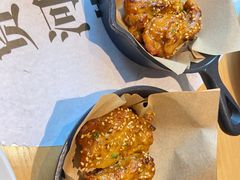 -必胜客(WOW昙华林店)