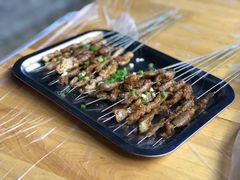 -小四川烧烤炒菜地摊火锅