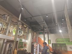 -山野的朋友露营炭火烤肉