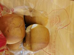 -白玉兰食品甜凤店(合生汇店)