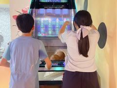 -不可思议减压馆·解压博物馆·摔碗发泄·团建定制