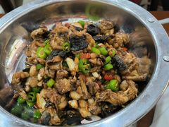 -湖南人家湘菜馆(镇江路店)