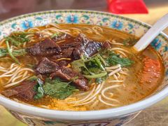 -金杨拉面王小吃面馆·牛三宝面·红烧牛肉粉