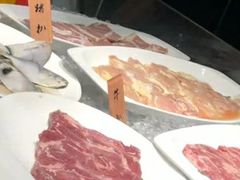 -四海一家自助餐(益田假日广场店)