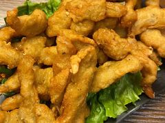 -虾弄弄海派小龙虾·牛羊蝎子火锅