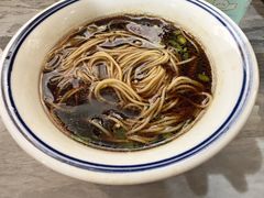 阳春面-鸭得堡老鸭汤·鸭血粉丝(南京博物院店)