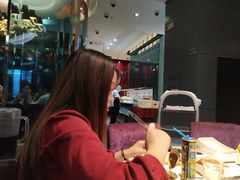 -海底捞火锅(九久奥特莱斯店)