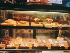 面包甜点陈列柜-麦当劳(光新乐购店)