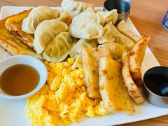 -必胜客(大宁路店)